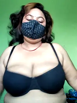 Snapshot of rani130 chatting on October 2025 01:02:02 AM rani130 online show from October 2025 01:02:02 AM