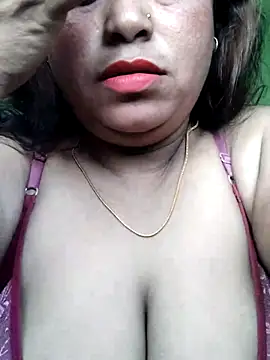 Snapshot of rani130 chatting on November 2025 01:38:02 AM rani130 online show from November 2025 01:38:02 AM