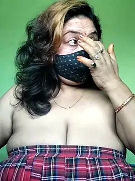 Snapshot of rani130 chatting on December 2025 02:09:02 AM rani130 online show from December 2025 02:09:02 AM