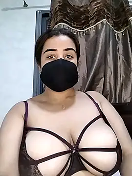 Snapshot of Maraamm chatting on September 2025 07:19:02 PM Maraamm online show from September 2025 07:19:02 PM