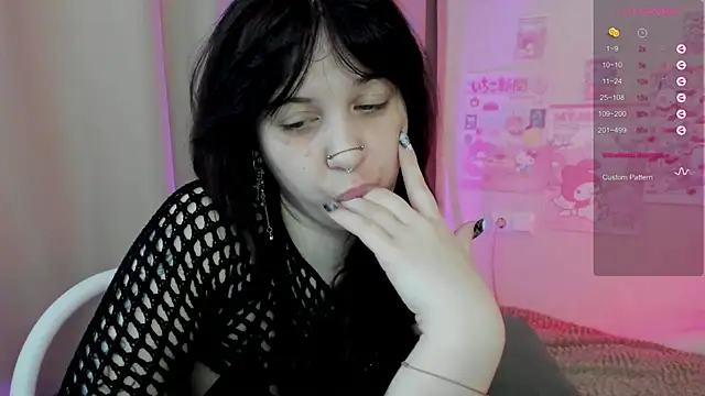 Snapshot of marynixoxo chatting on November 2025 08:49:02 AM marynixoxo online show from November 2025 08:49:02 AM