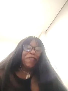 Jazmine-Valentine online show from November 2025 01:16:01 AM