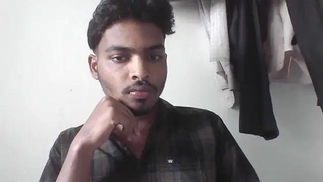 Snapshot of Harsh424242 chatting on February 2025 06:09:02 PM Harsh424242 online show from February 2025 06:09:02 PM