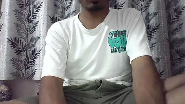 Snapshot of Harsh424242 chatting on March 2025 06:18:01 PM Harsh424242 online show from March 2025 06:18:01 PM