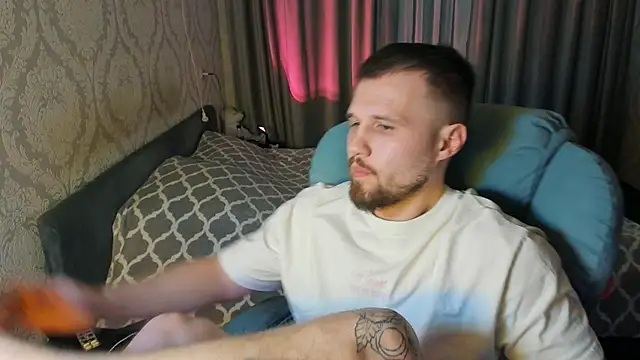 Vladik b online show from March 2026 06:26:01 PM