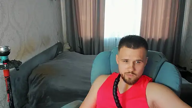 Snapshot of Vladik_b chatting on June 2026 05:43:02 PM Vladik b online show from June 2026 05:43:02 PM