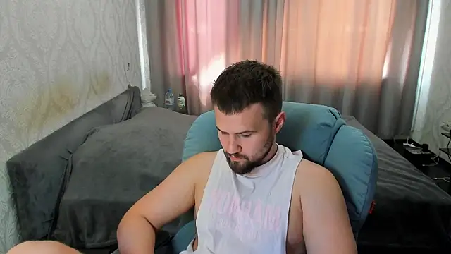Snapshot of Vladik_b chatting on July 2026 08:51:02 AM Vladik b online show from July 2026 08:51:02 AM