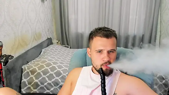 Snapshot of Vladik_b chatting on July 2026 05:12:02 PM Vladik b online show from July 2026 05:12:02 PM