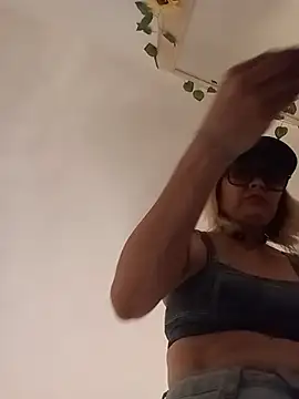 Snapshot of CandieGilson__ chatting on September 2025 11:15:02 AM CandieGilson   online show from September 2025 11:15:02 AM