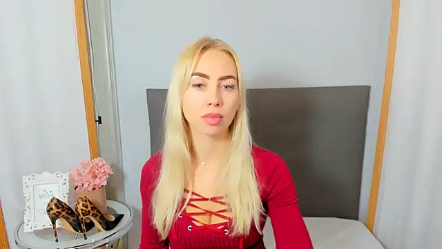 MargaritaRose online show from October 2025 08:15:02 PM