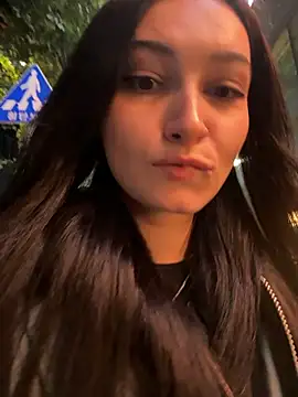 Snapshot of lunalovelee chatting on November 2025 03:46:01 PM lunalovelee online show from November 2025 03:46:01 PM