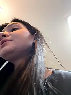 Snapshot of lunalovelee chatting on November 2025 08:58:02 AM lunalovelee online show from November 2025 08:58:02 AM