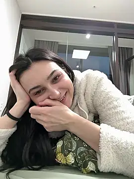 lunalovelee online show from February 2026 09:14:02 AM