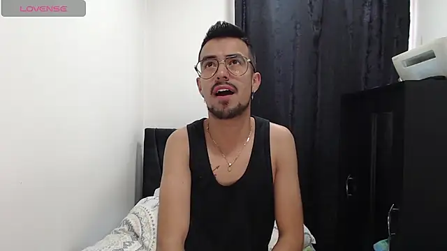 Demian val online show from March 2025 01:06:02 PM