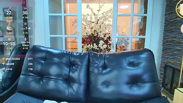 Snapshot of miss___megan chatting on November 2025 06:07:01 PM miss megan online show from November 2025 06:07:01 PM