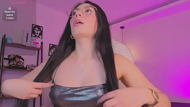 Snapshot of Miller_Vanessa_ chatting on December 2025 08:37:02 PM Miller Vanessa online show from December 2025 08:37:02 PM