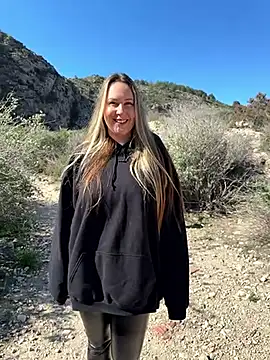 Mona Plus online show from February 2026 10:14:02 AM