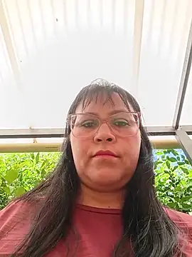 Snapshot of promiscuous-indecent-momm chatting on May 2026 02:24:02 PM promiscuous-indecent-momm online show from May 2026 02:24:02 PM