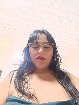 Snapshot of promiscuous-indecent-momm chatting on July 2026 02:52:02 PM promiscuous-indecent-momm online show from July 2026 02:52:02 PM
