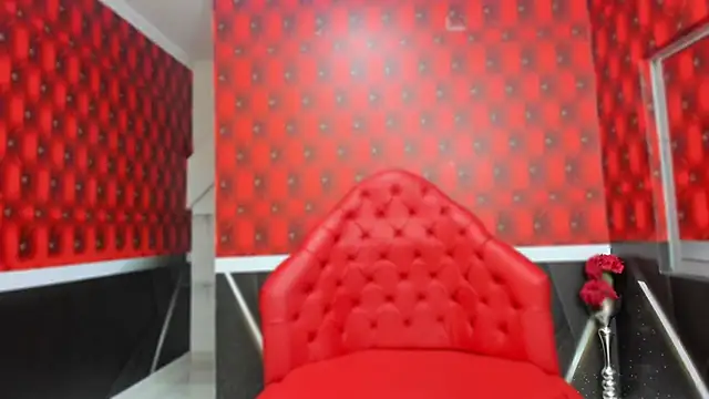 Layla palmer online show from February 2025 10:23:02 AM