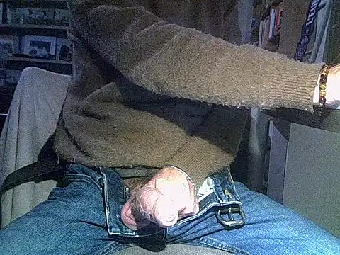 createur34 online show from February 2026 10:04:02 PM