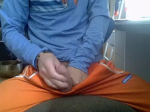 createur34 online show from March 2026 02:00:02 PM