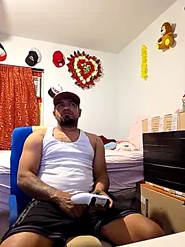 guajiro276565 online show from April 2026 04:03:02 AM