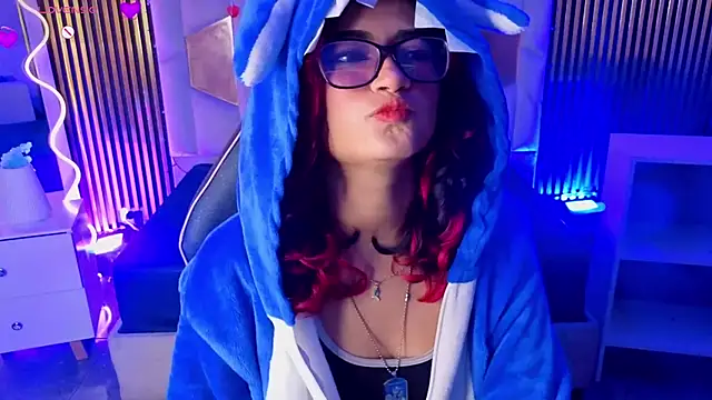 kristen tay online show from February 2026 03:16:02 AM