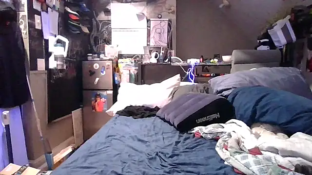 Snapshot of Sk00byJaXxX212 chatting on October 2025 11:15:02 PM Sk00byJaXxX212 online show from October 2025 11:15:02 PM