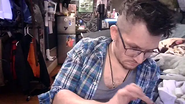 Sk00byJaXxX212 online show from January 2026 03:42:02 AM