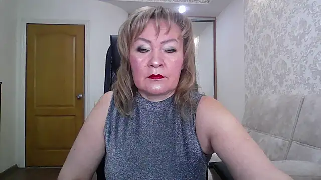 Victoria secrets  online show from September 2025 04:23:01 AM