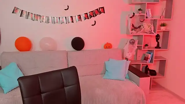 Snapshot of GabriellaMays chatting on October 2025 05:11:02 AM GabriellaMays online show from October 2025 05:11:02 AM