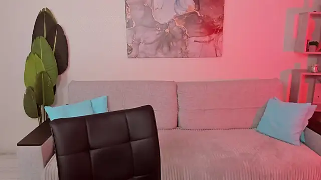 Snapshot of GabriellaMays chatting on November 2025 05:13:02 AM GabriellaMays online show from November 2025 05:13:02 AM