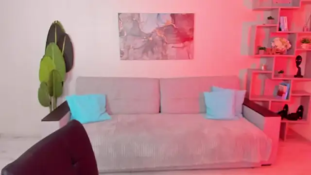 Snapshot of GabriellaMays chatting on December 2025 05:12:02 AM GabriellaMays online show from December 2025 05:12:02 AM