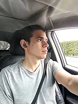 Snapshot of xXDavisXx chatting on October 2025 02:40:01 PM xXDavisXx online show from October 2025 02:40:01 PM