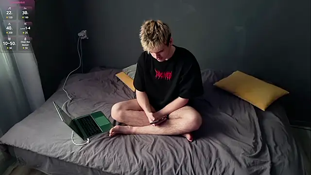 EdwinBlaze online show from February 2025 03:25:02 AM