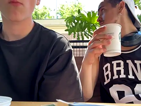 EdwinBlaze online show from October 2025 04:57:01 PM