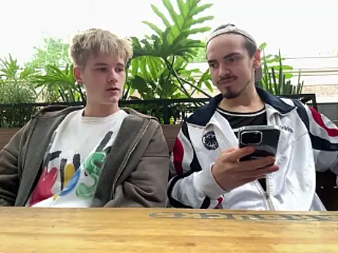 EdwinBlaze online show from November 2025 06:51:01 PM