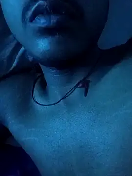 Snapshot of boyyouwant33 chatting on March 2025 01:47:01 AM boyyouwant33 online show from March 2025 01:47:01 AM