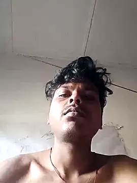 Snapshot of boyyouwant33 chatting on March 2025 03:22:02 AM boyyouwant33 online show from March 2025 03:22:02 AM