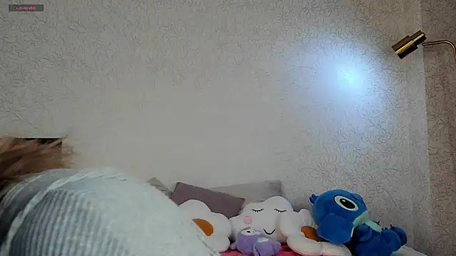 TaiteBayles online show from November 2025 01:17:01 AM