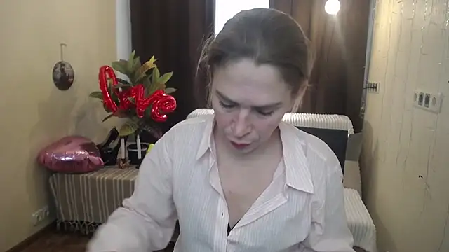 TessaDaybreak online show from February 2025 10:16:01 AM