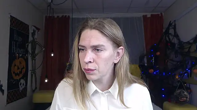 TessaDaybreak online show from October 2025 06:25:02 AM