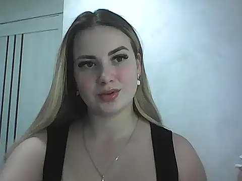 Snapshot of GoddessTenderness chatting on January 2026 04:23:02 PM GoddessTenderness online show from January 2026 04:23:02 PM