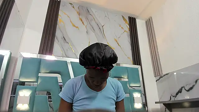 ebony valentina online show from December 2025 11:37:01 AM