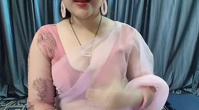 goldiwets online show from February 2025 07:38:02 PM