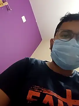 Snapshot of susthovai chatting on December 2025 11:03:02 AM susthovai online show from December 2025 11:03:02 AM