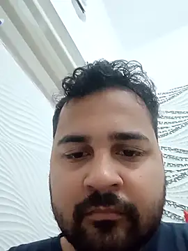 Snapshot of susthovai chatting on December 2025 12:37:02 AM susthovai online show from December 2025 12:37:02 AM