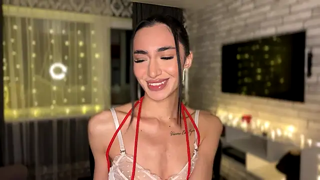 alissadreams online show from November 2025 08:33:02 PM