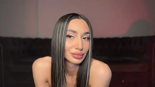 alissadreams online show from November 2025 05:18:01 PM